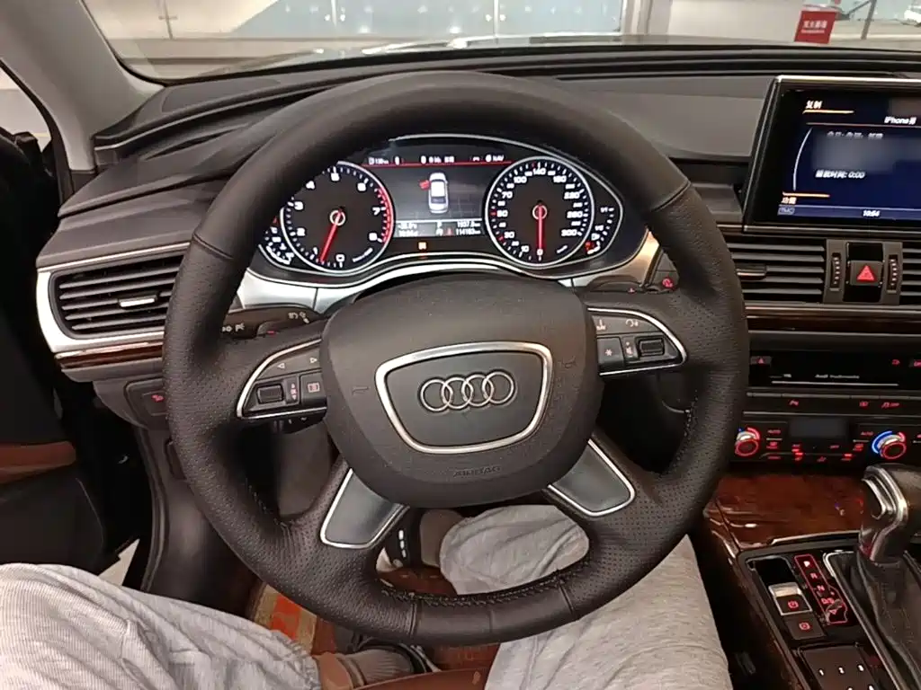 Audi A6L 2016