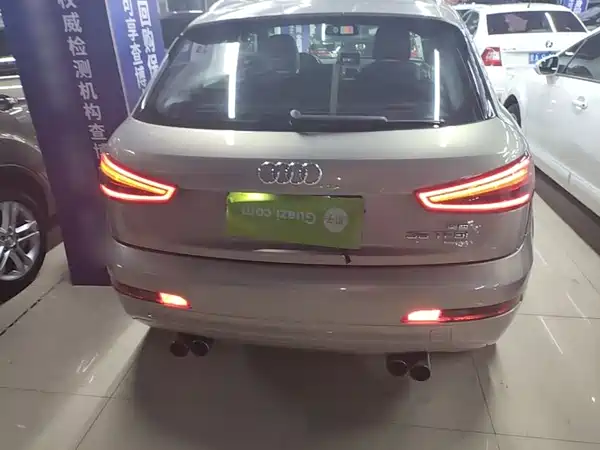 Audi Q3 2015