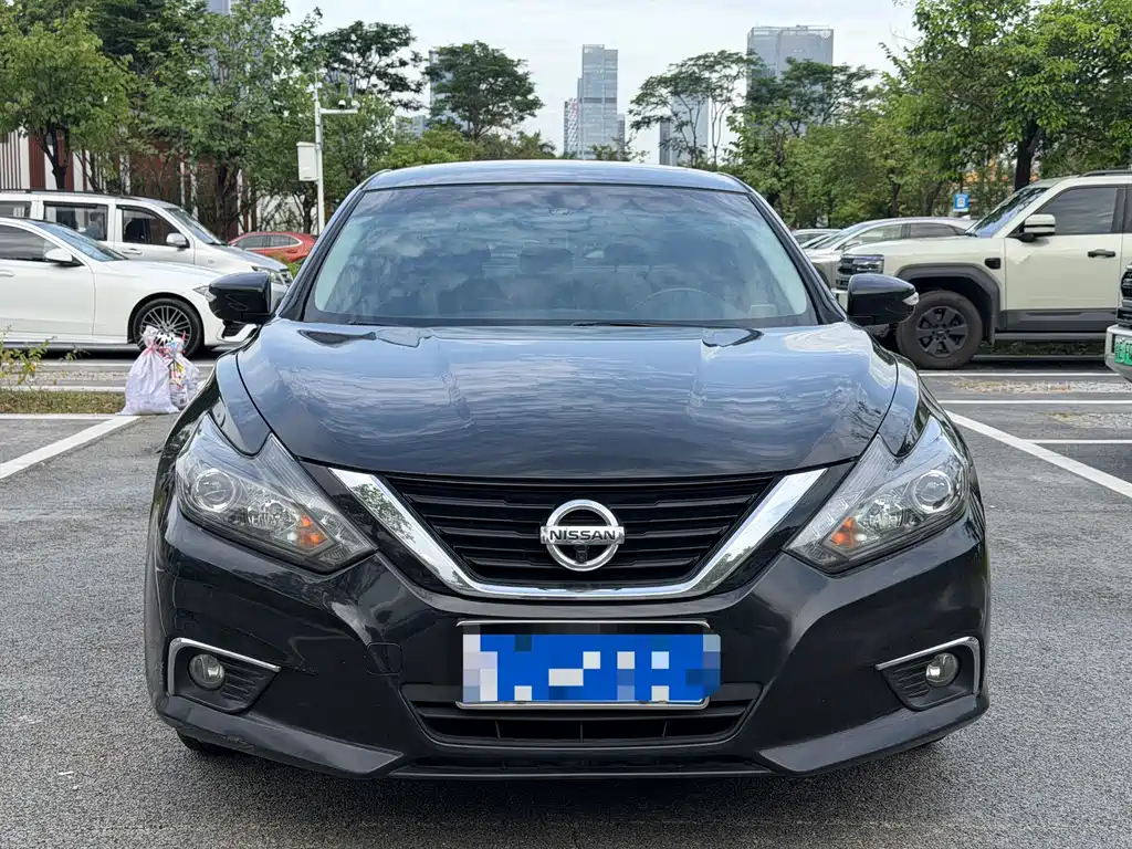 Nissan Teana 2018