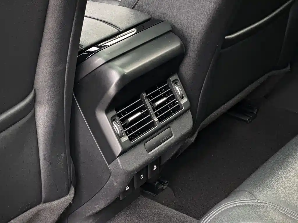 Land Rover Range Rover Evoque 2020 — фото 14