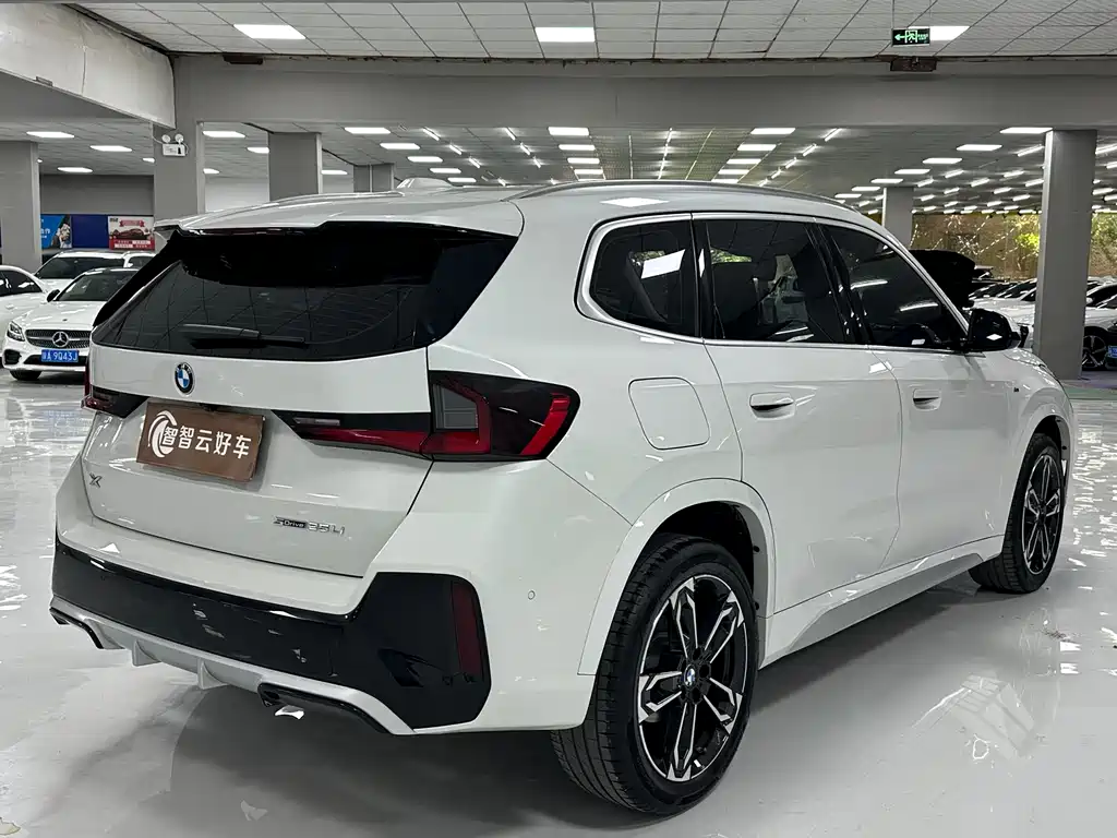 BMW X1 2024 — фото 9