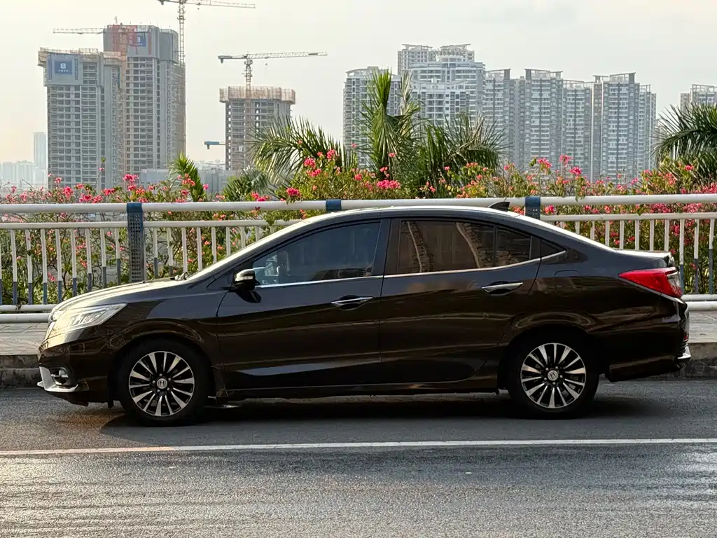 Honda Crider 2014 — фото 10
