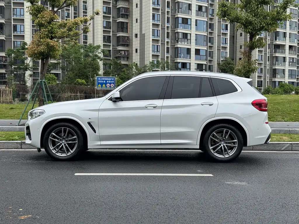 BMW X3 2019 — фото 14