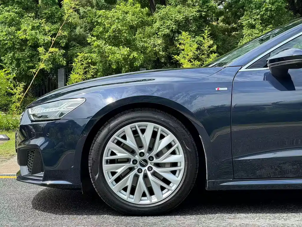 Audi A7 2021 — фото 21