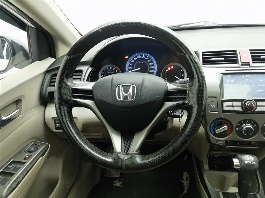 Honda City Classic 2013 — фото 11