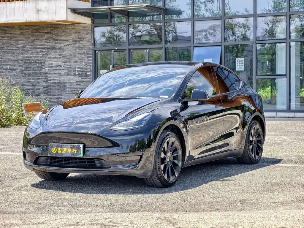 Tesla Model Y 2022 — фото 1