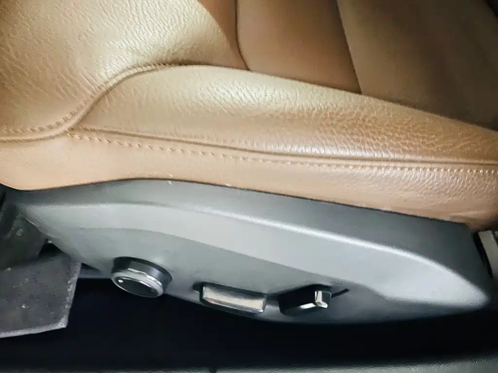 Volvo S60 2025 — фото 15