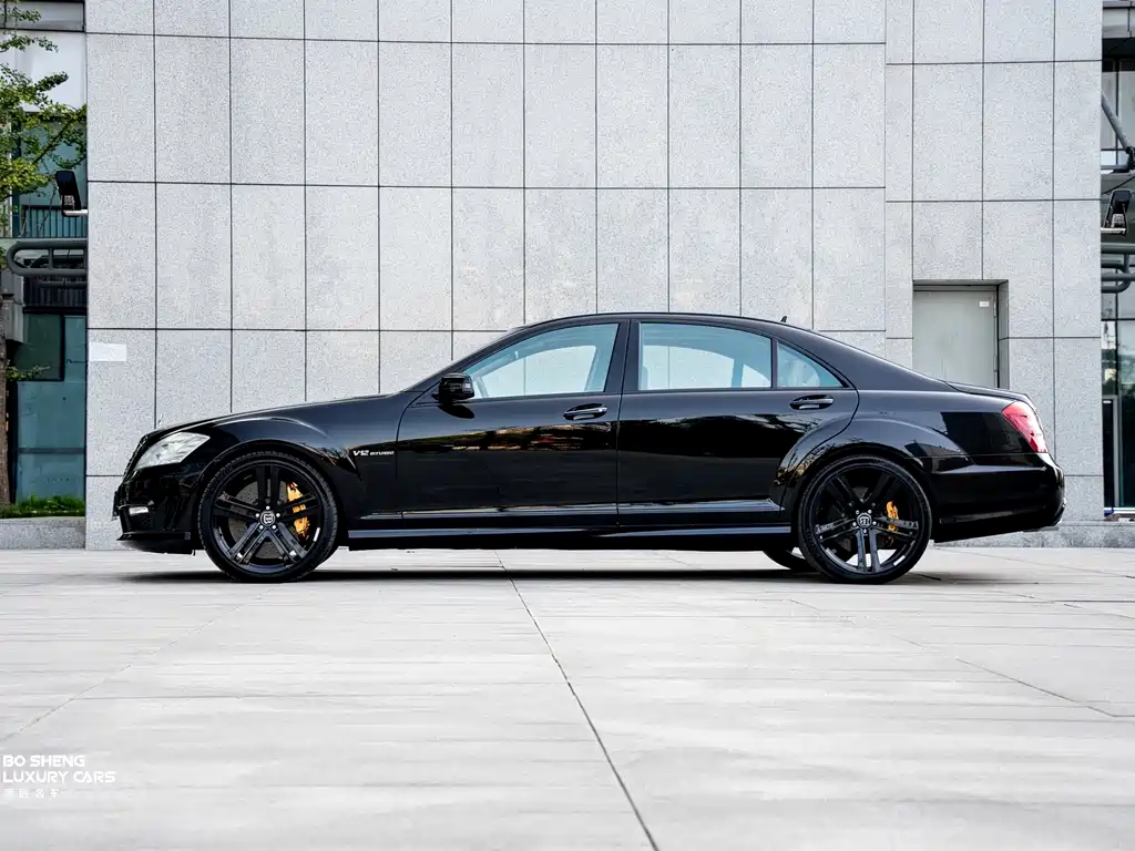 Mercedes-Benz S-Class AMG 2010 — фото 4