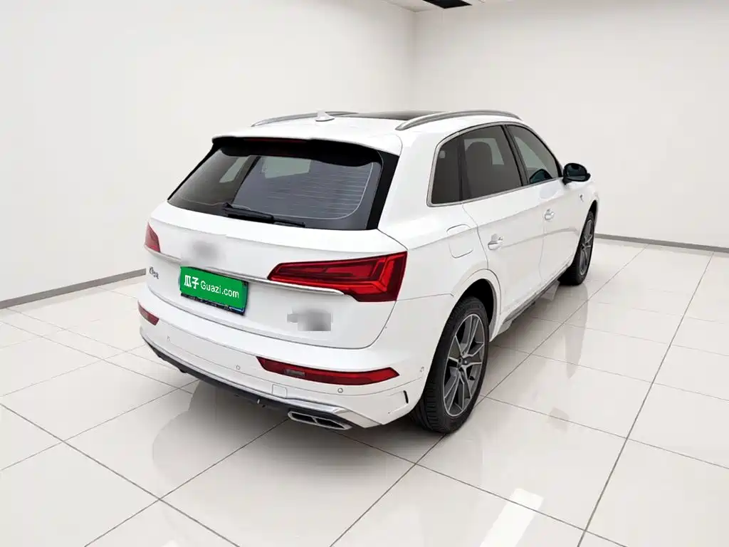 Audi Q5L 2022 — фото 4