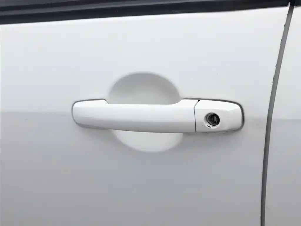 Suzuki Swift 2015 — фото 18