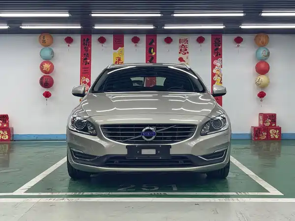Volvo V60 2017