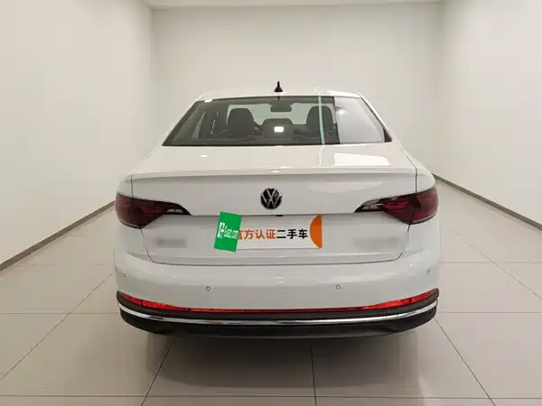 Volkswagen Sagitar 2025