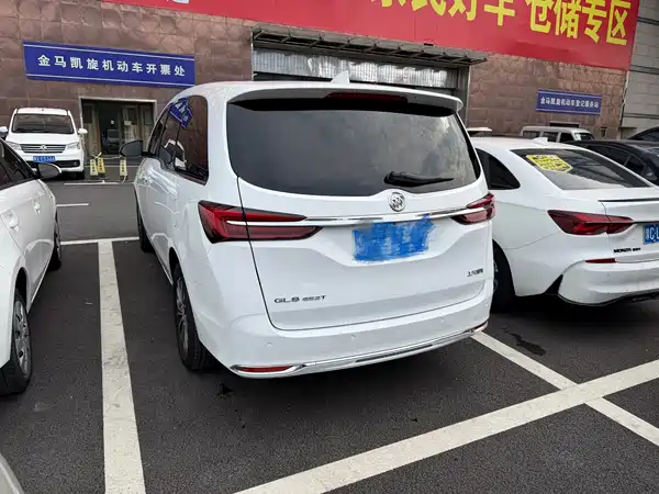 Buick GL8 2022