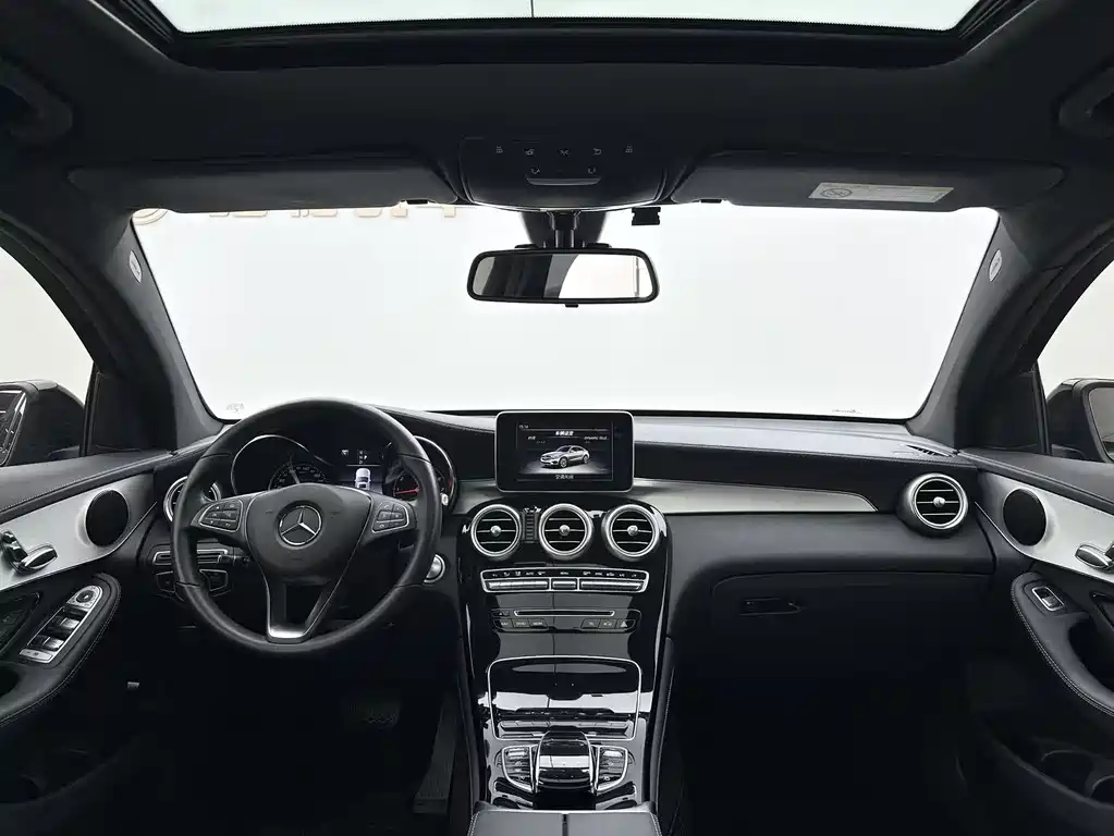 Mercedes-Benz GLC Coupe 2018 — фото 16