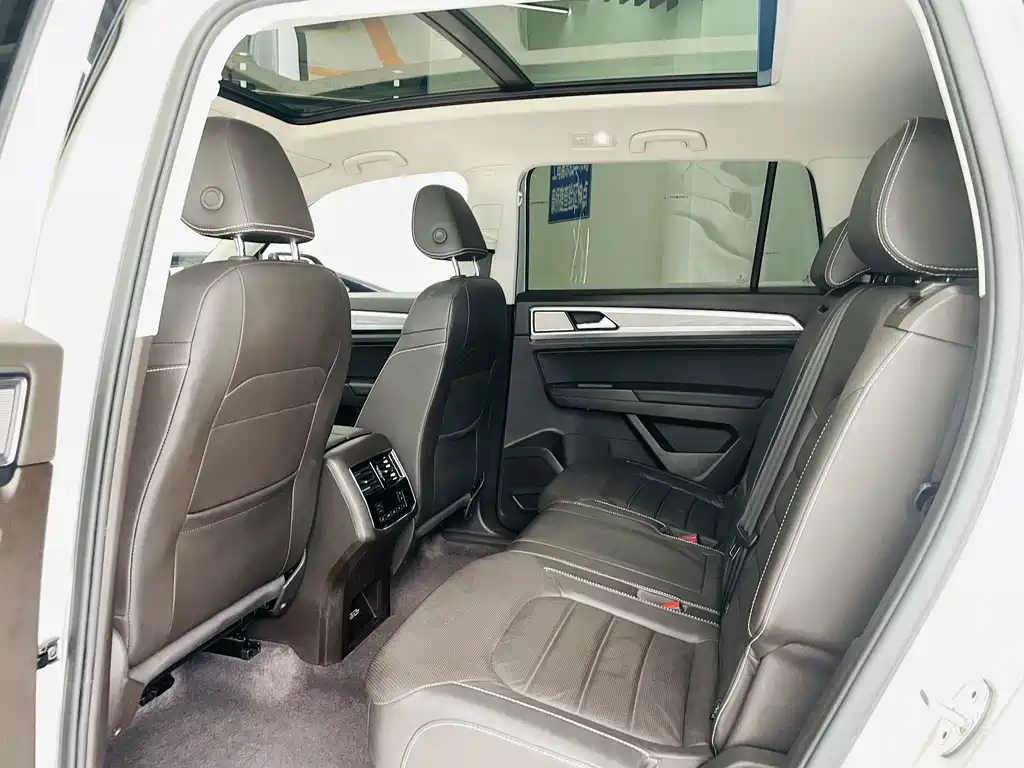 Volkswagen Teramont 2019 — фото 11