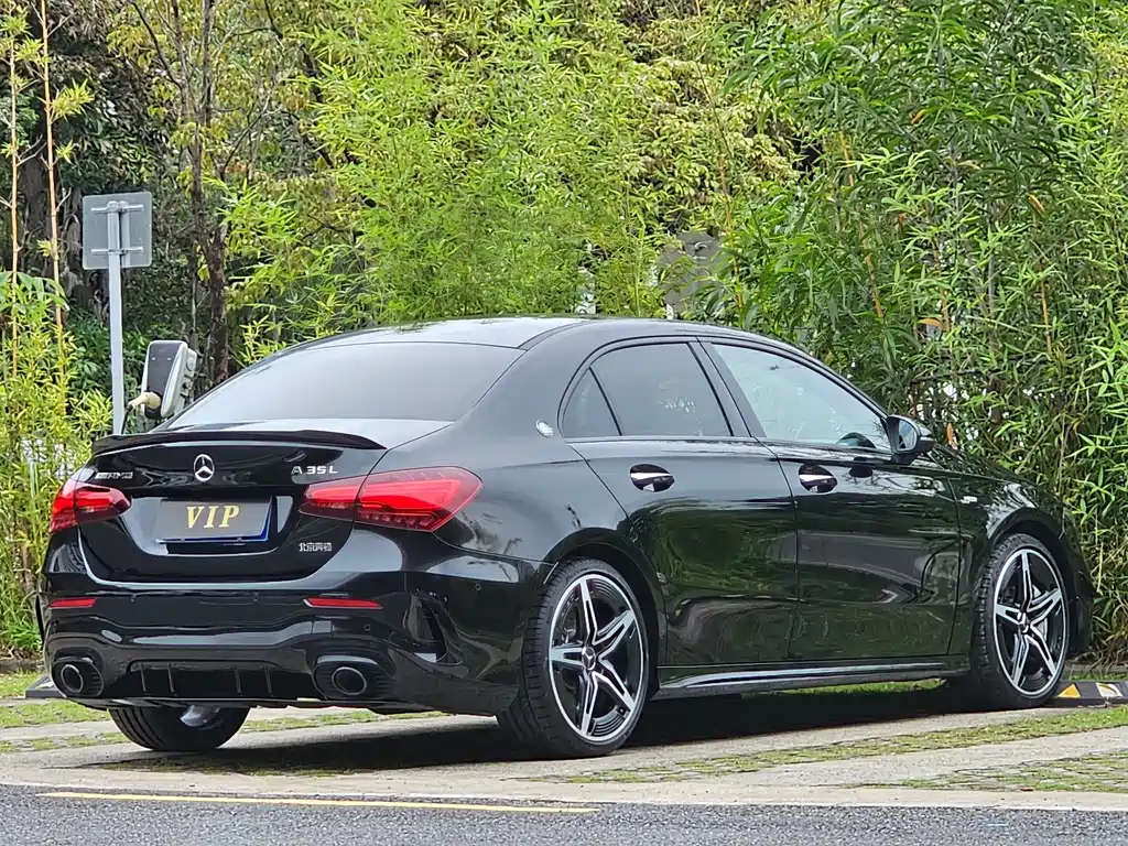 Mercedes-Benz A-Class AMG 2025 — фото 11