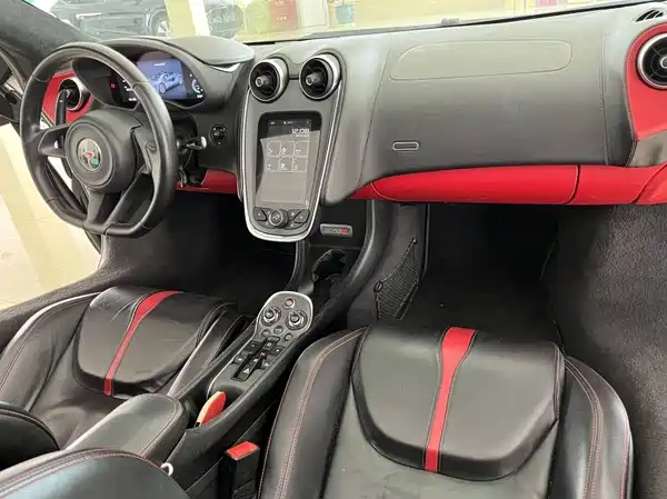 McLaren 570 2018