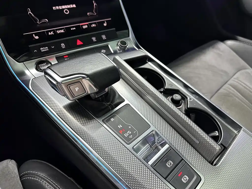 Audi A6L 2021 — фото 19