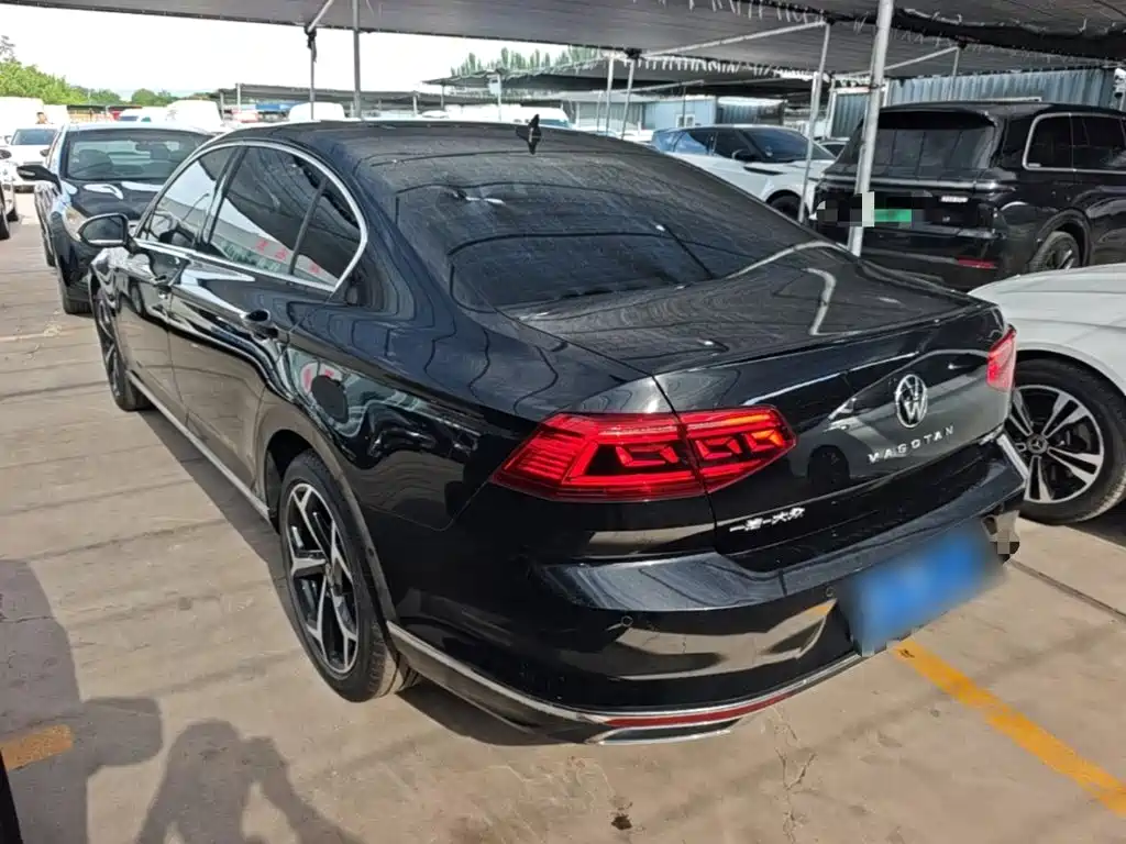 Volkswagen Magotan 2021