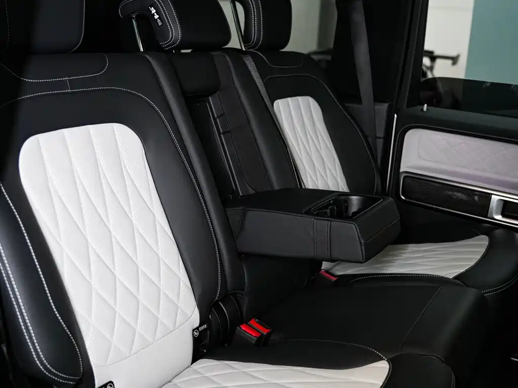 Mercedes-Benz G-Class AMG 2025 — фото 20
