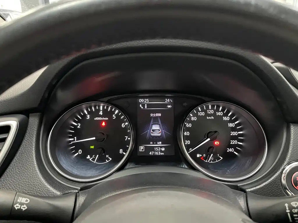 Nissan Qashqai 2021 — фото 12