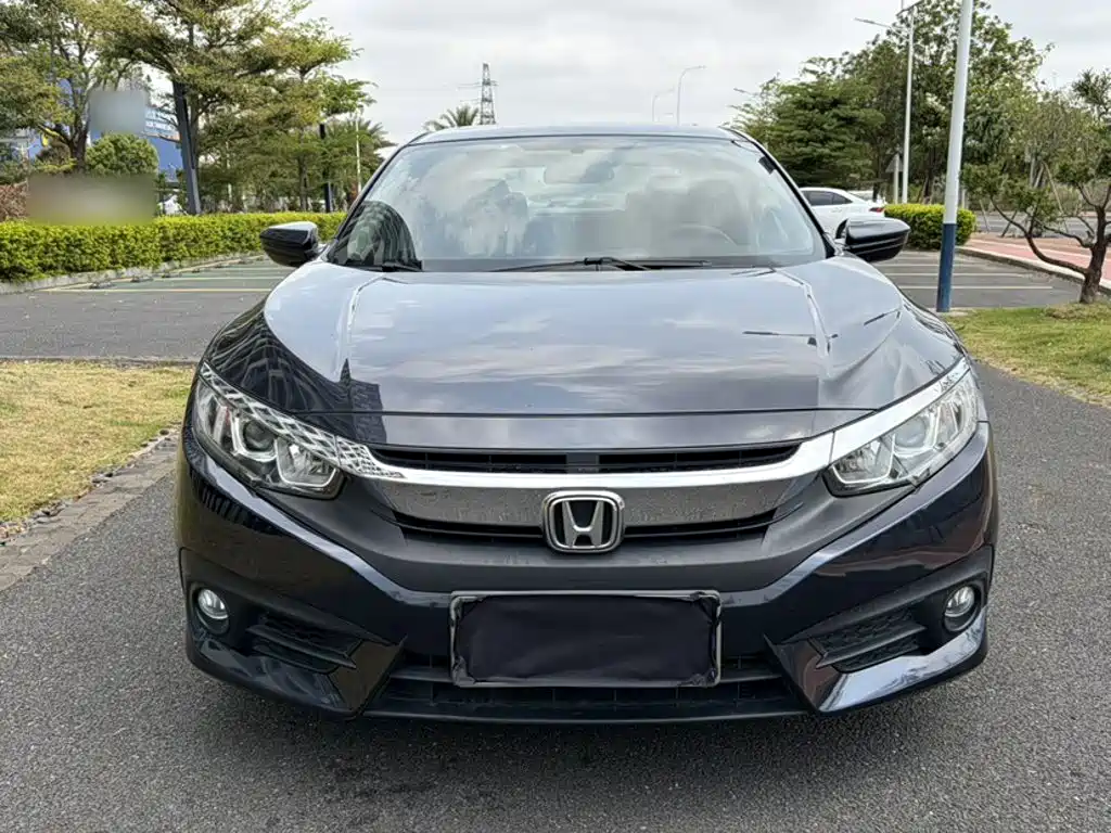 Honda Civic 2019 — фото 25
