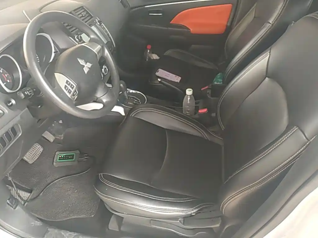 Mitsubishi ASX 2015 — фото 15