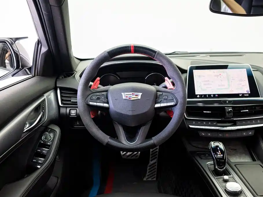 Cadillac CT5 2022 — фото 16