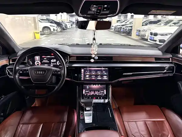 Audi A8 2018