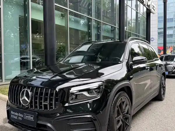 Mercedes-Benz GLB AMG 2025