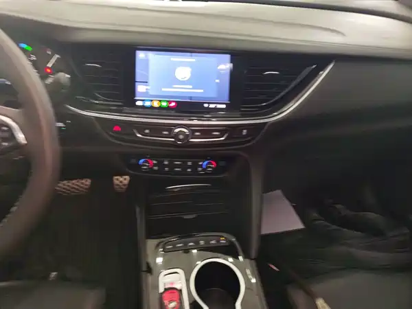 Buick Regal 2021
