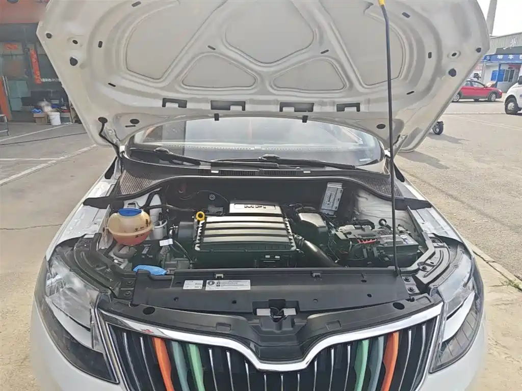 Skoda Rapid 2019 — фото 20