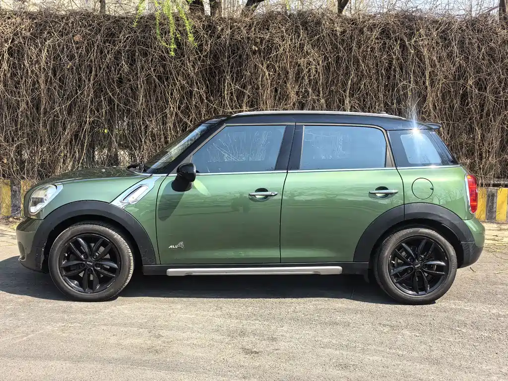 MINI Countryman 2013