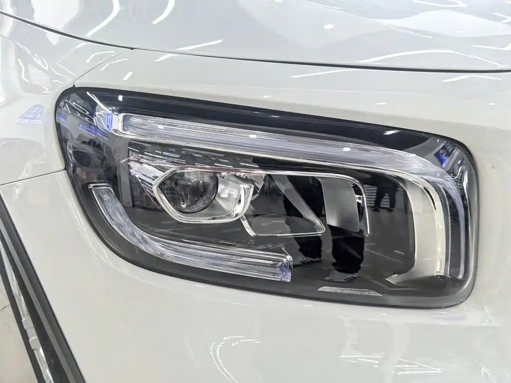 Mercedes-Benz GLB 2022 — фото 14