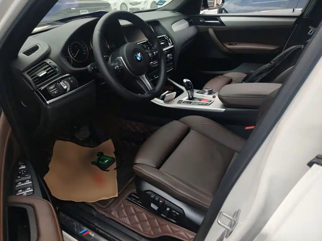 BMW X4 2017 — фото 11