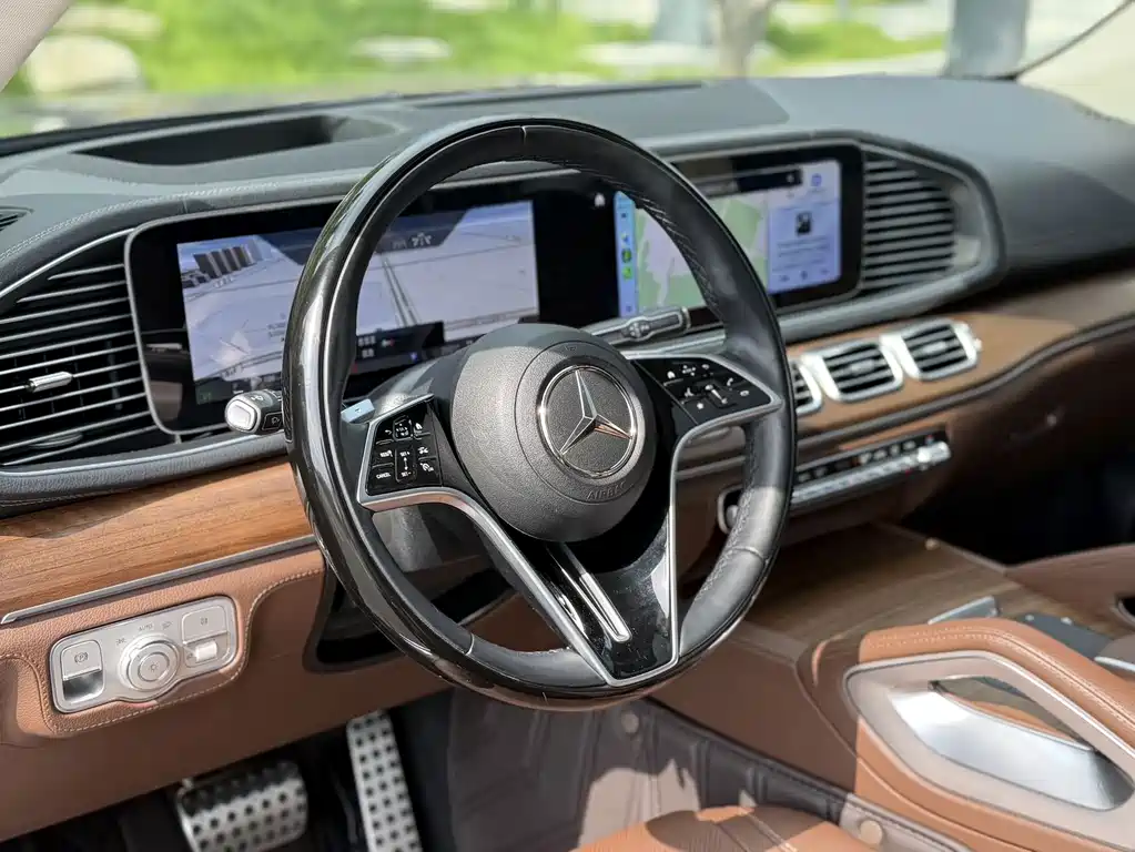 Mercedes-Benz GLS 2025 — фото 4