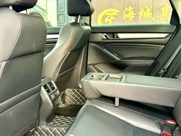 Honda Accord 2022