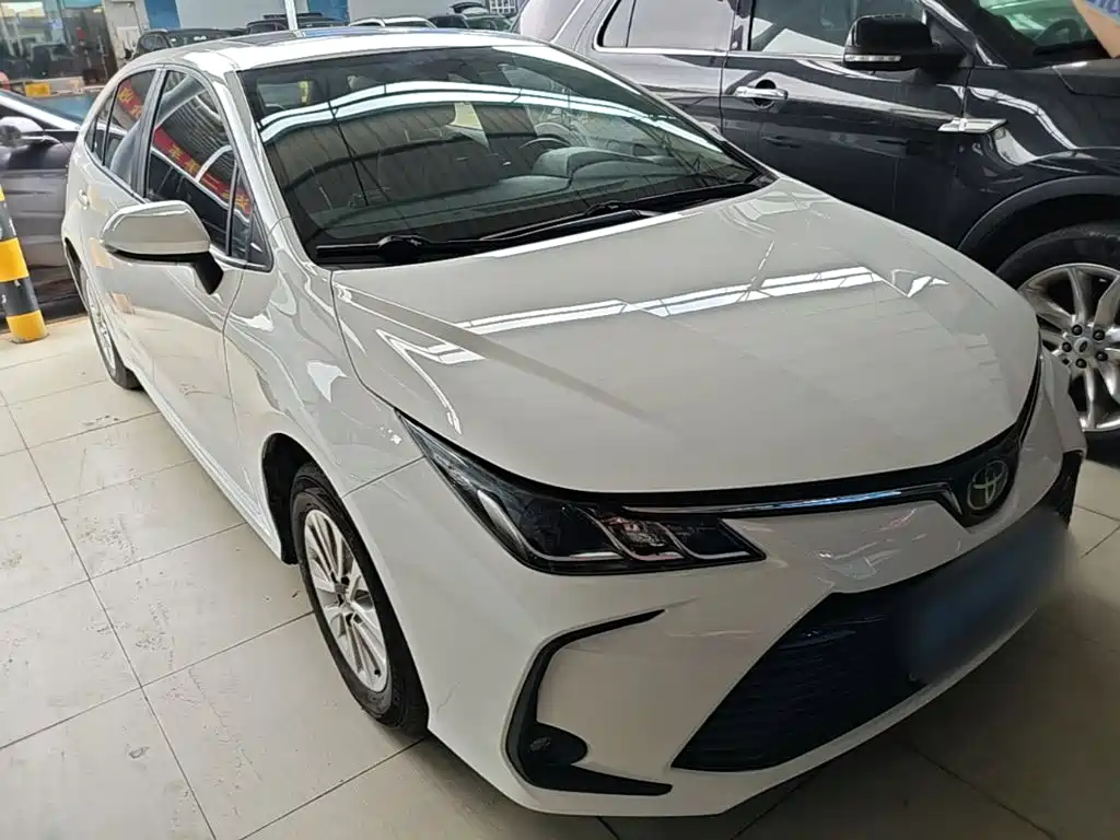 Toyota Corolla 2020 — фото 22