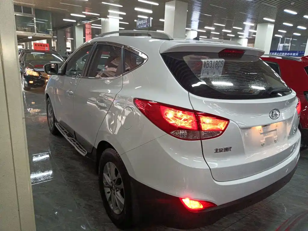 Hyundai ix35 2015 — фото 23