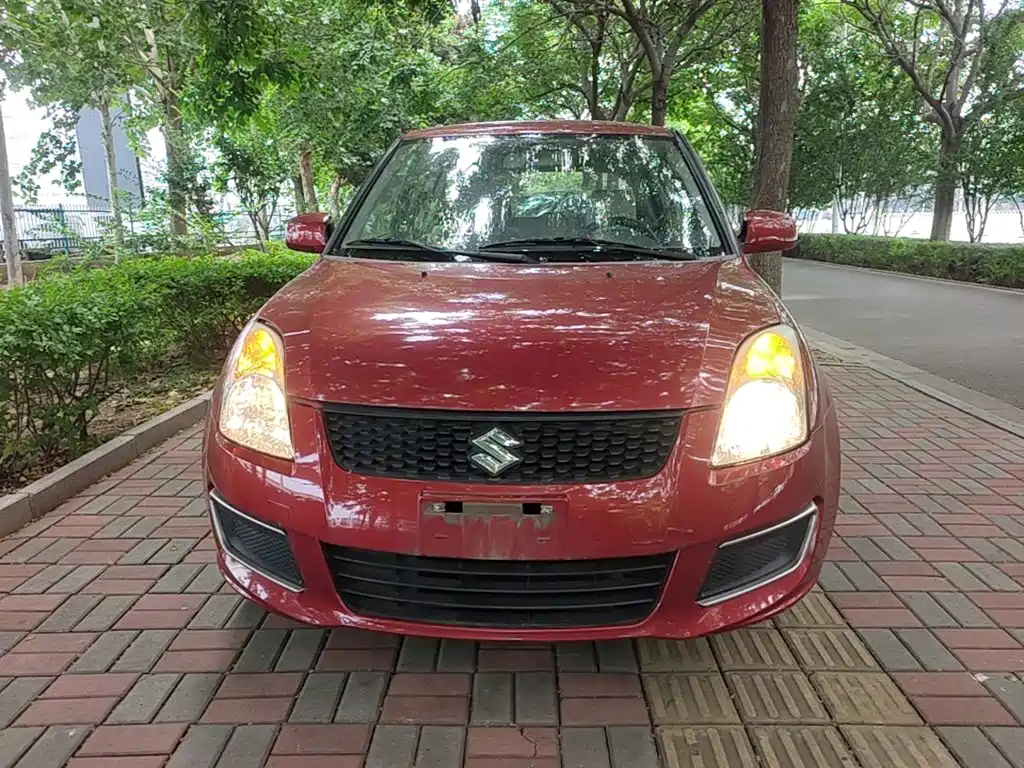 Suzuki Swift 2015 — фото 3