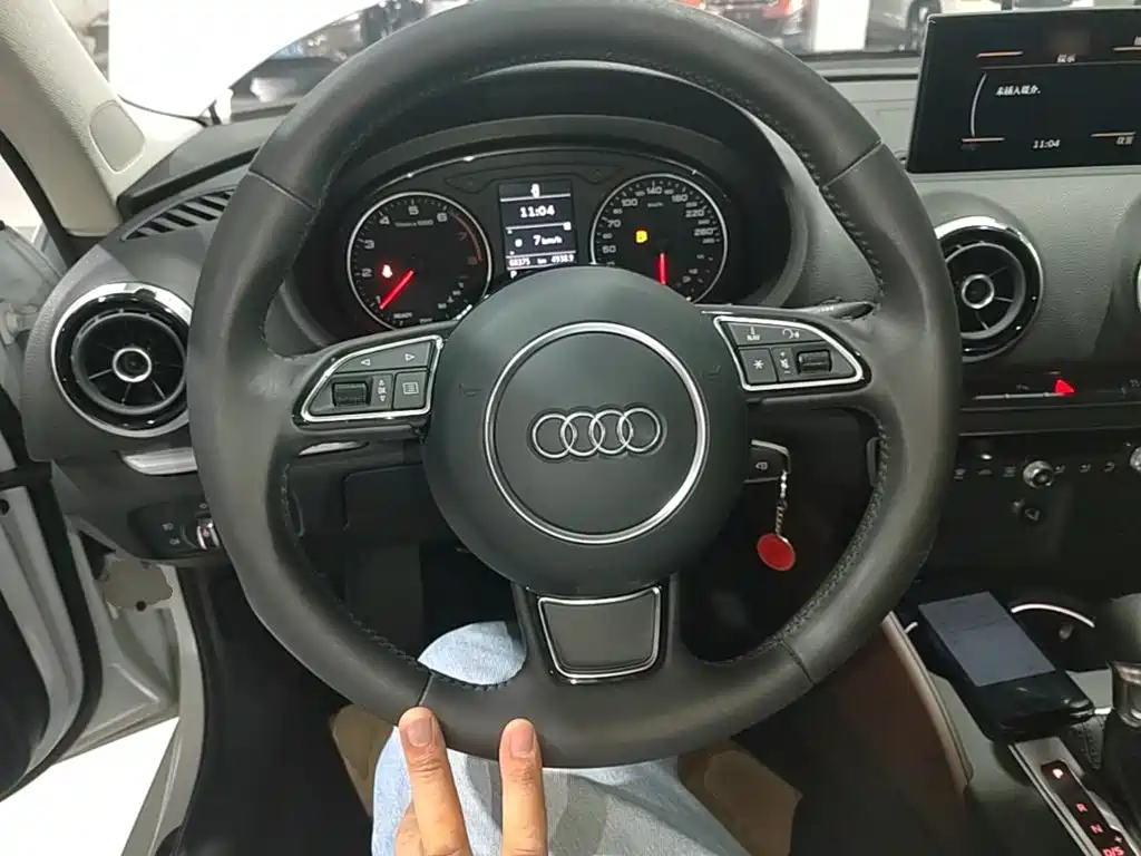 Audi A3 2016 — фото 11