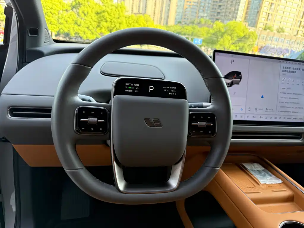 Li Auto i8 2025 — фото 17