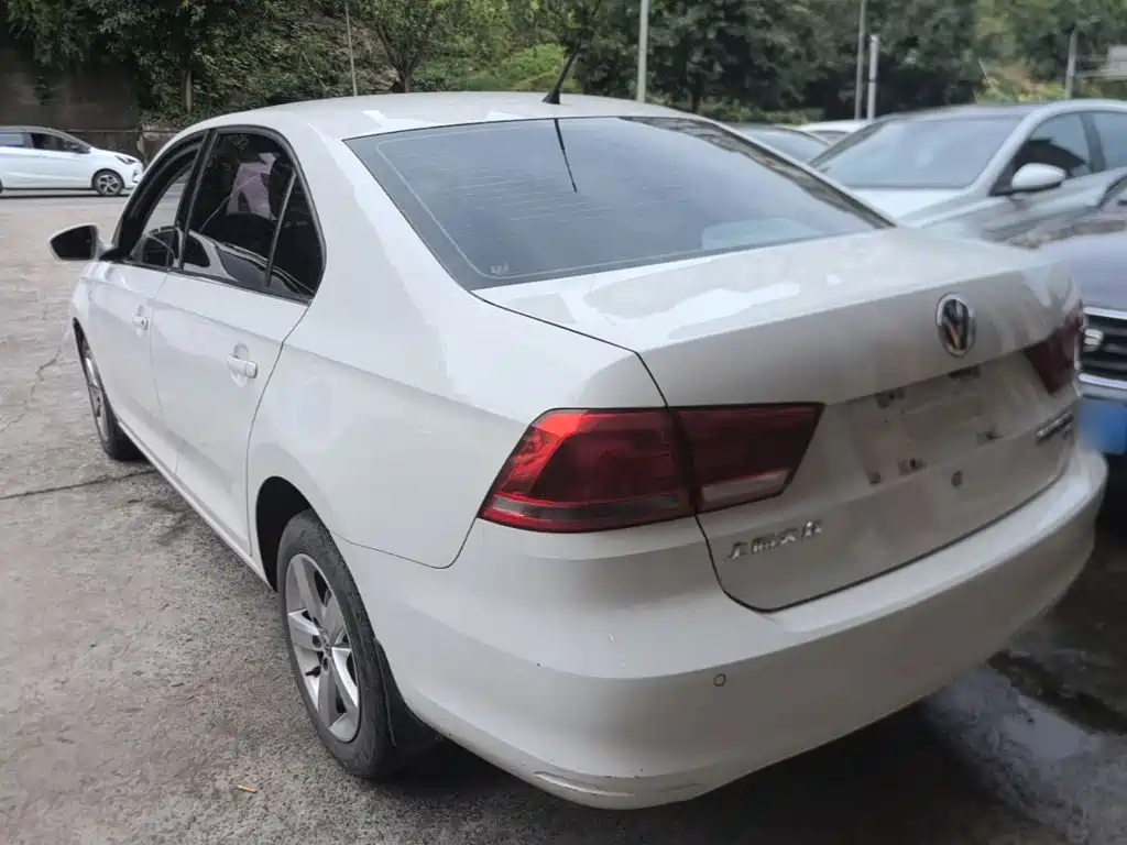 Volkswagen Santana 2016