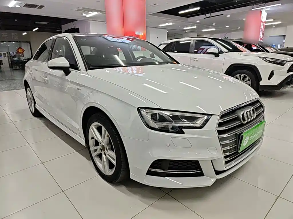 Audi A3 2020 — фото 22