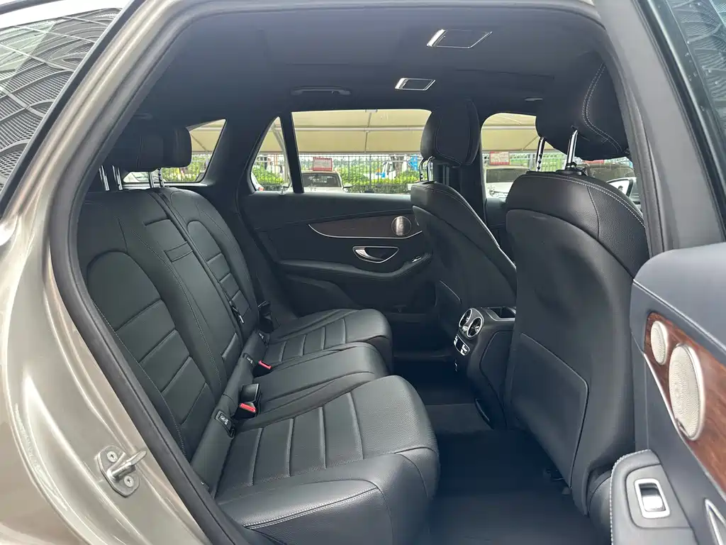 Mercedes-Benz GLC 2021 — фото 16