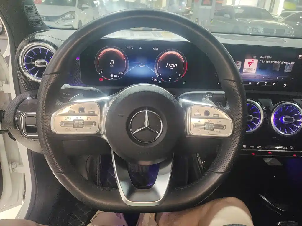 Mercedes-Benz A-Class 2020 — фото 11