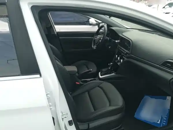 Hyundai Celesta 2020