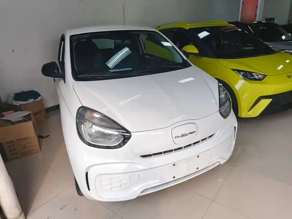 Roewe Clever 2022