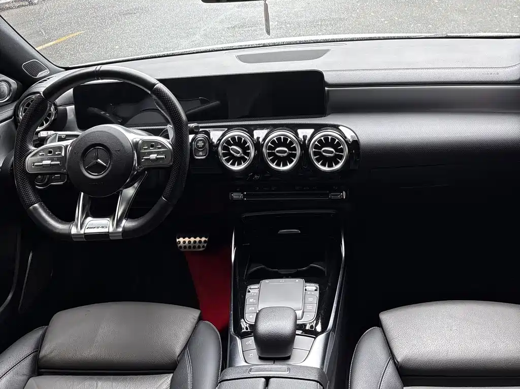 Mercedes-Benz A-Class AMG 2021 — фото 8
