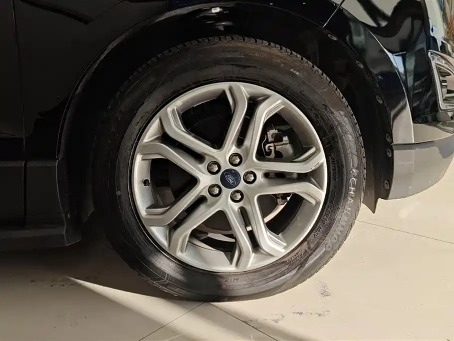 Ford Edge 2019